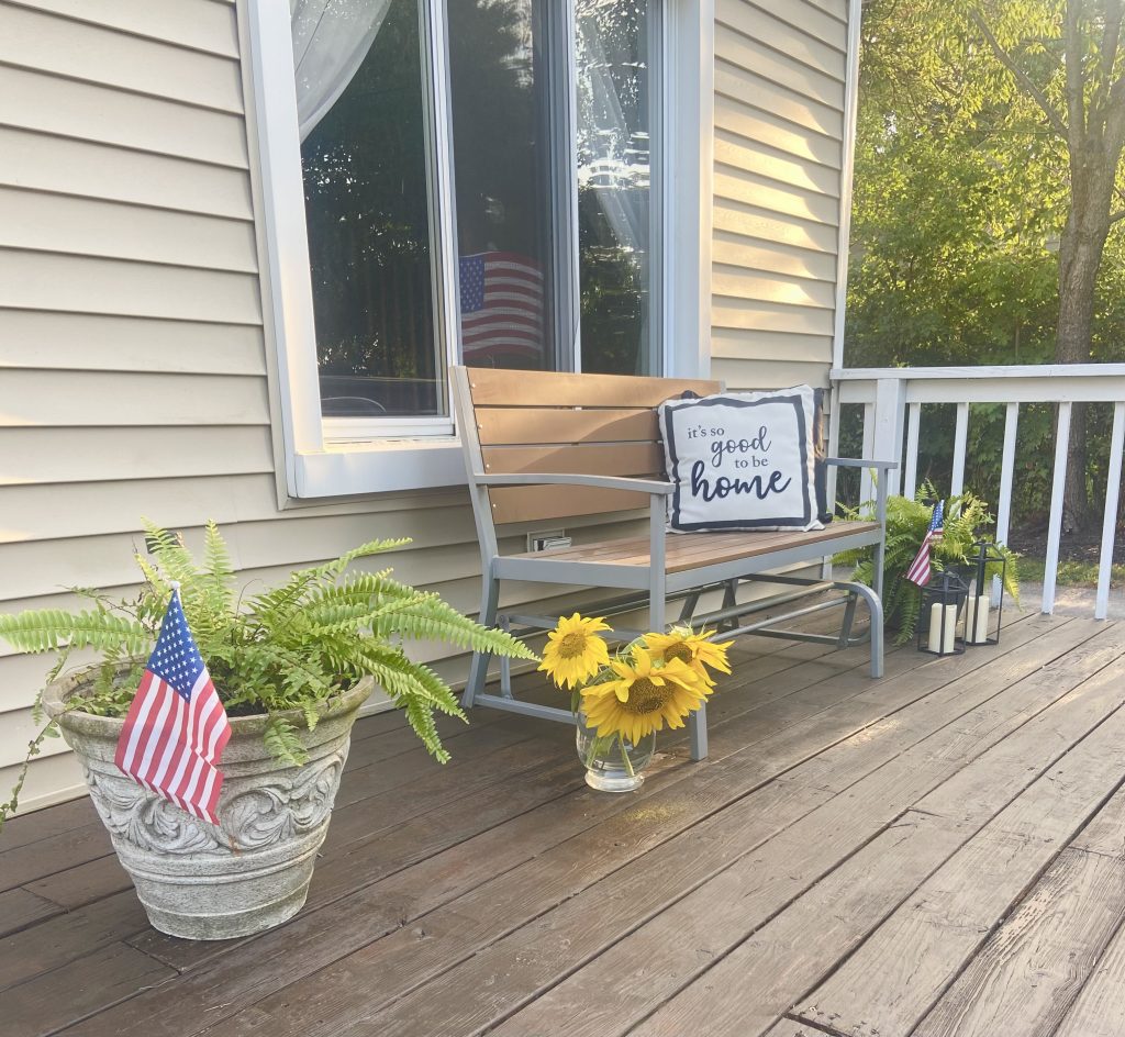 Thrifty Cozy Small Summer Porch